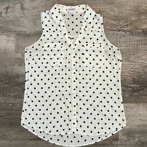 Express Sleeveless Blouse Size Medium
